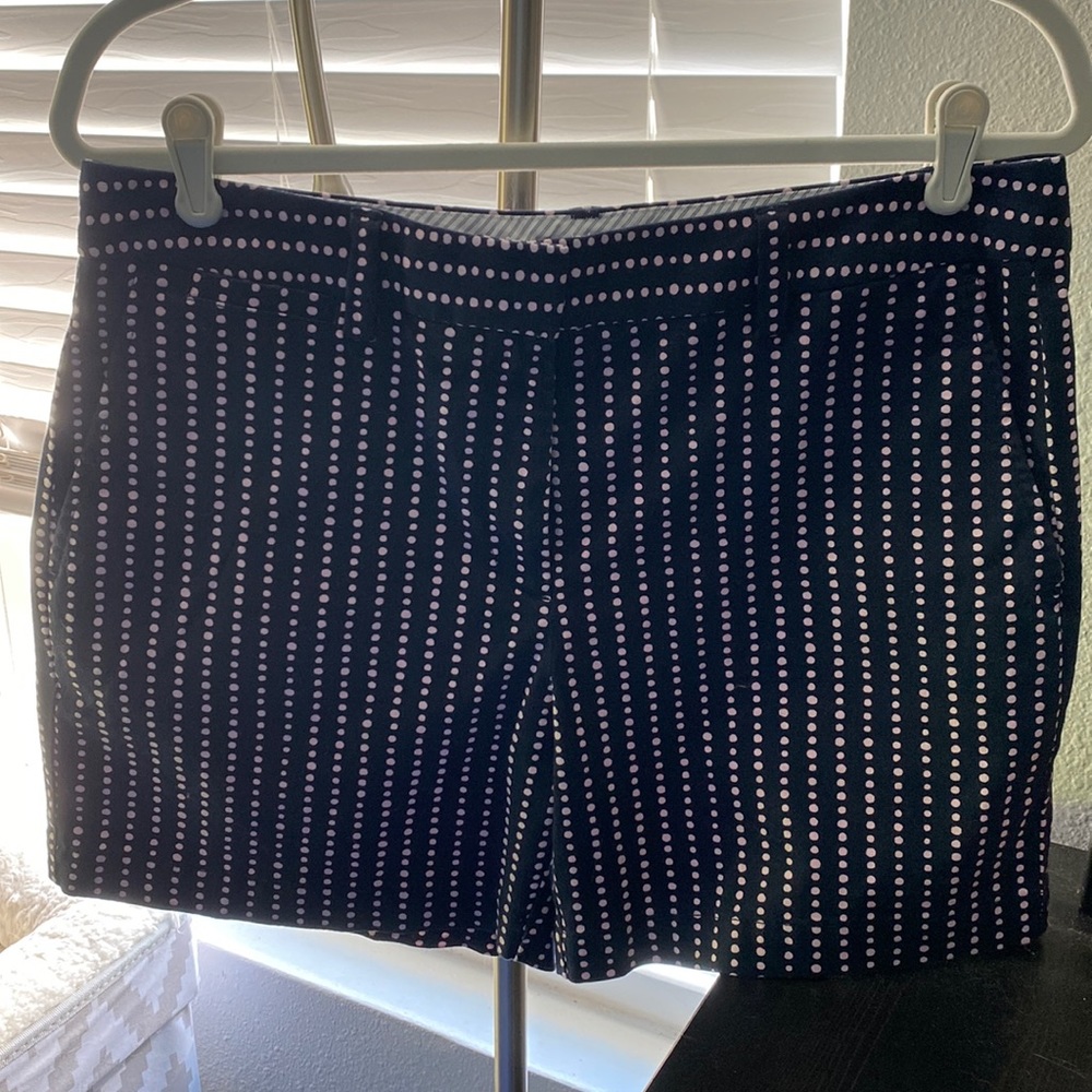 NWOT Land's End Navy w/ Light Pink Polka Dot Trouser Shorts, Size 10